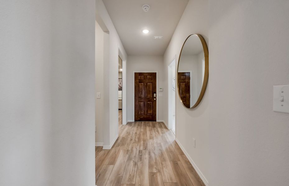 Representative unfurnished interior of a home built from the Eastgate by Centex in Cottonwood Creek, Howe (Image 21).