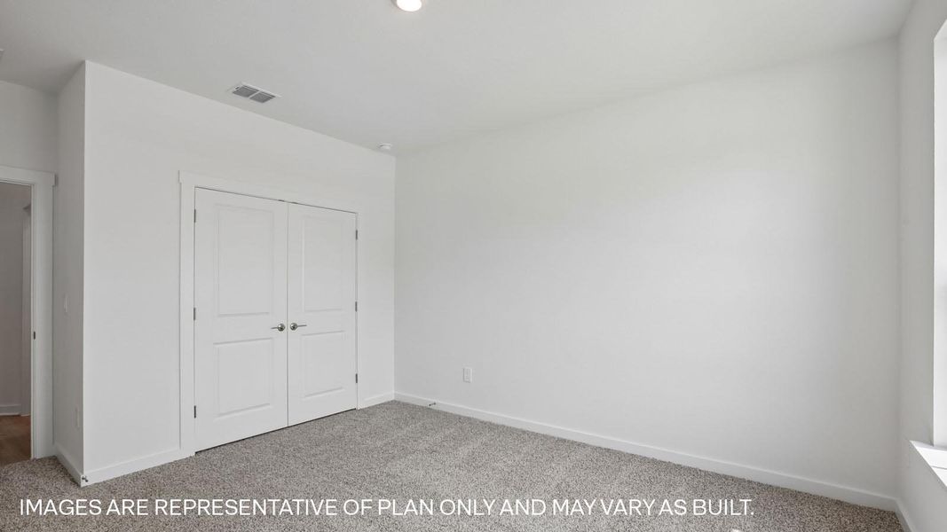 Representative unfurnished interior of a home built from the The Salinger by D.R. Horton in Rosenbusch Ranch, Leander (Image 20).
