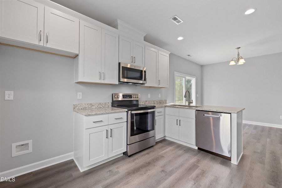 17-1804 Falls Landing _6921