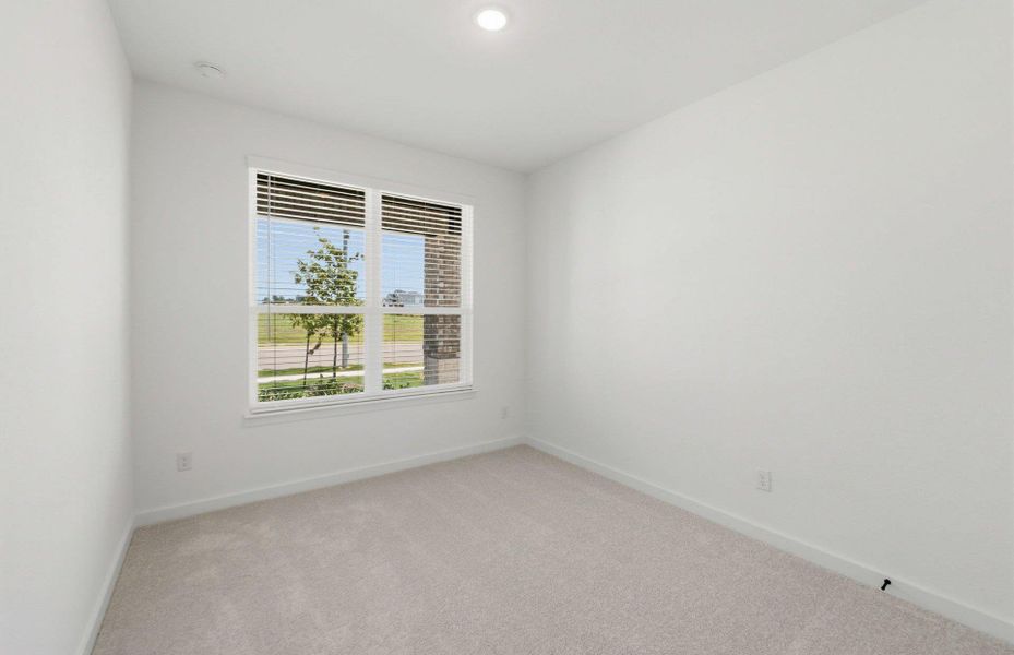 Spacious, unfurnished interior of a new home in Kuempel Farms, Pflugerville (Image 15).