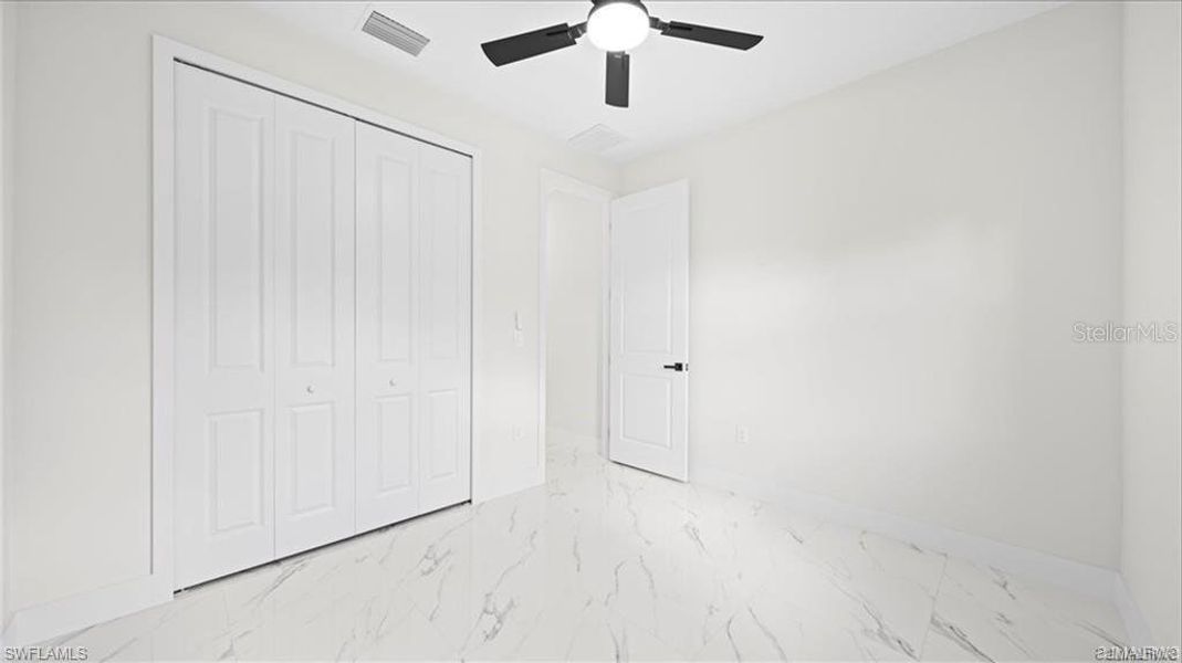Spacious, unfurnished interior of a new home in , Lehigh Acres (Image 16).