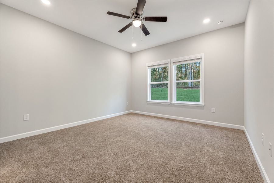 Spacious, unfurnished interior of a new home in Oak Hollow, Crestview (Image 23). Spacious, unfurnished interior of a new home in Oak Hollow, Crestview (Image 23).