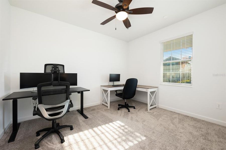 Furnished interior view inside a new home in Tohoqua, Kissimmee (Image 14).