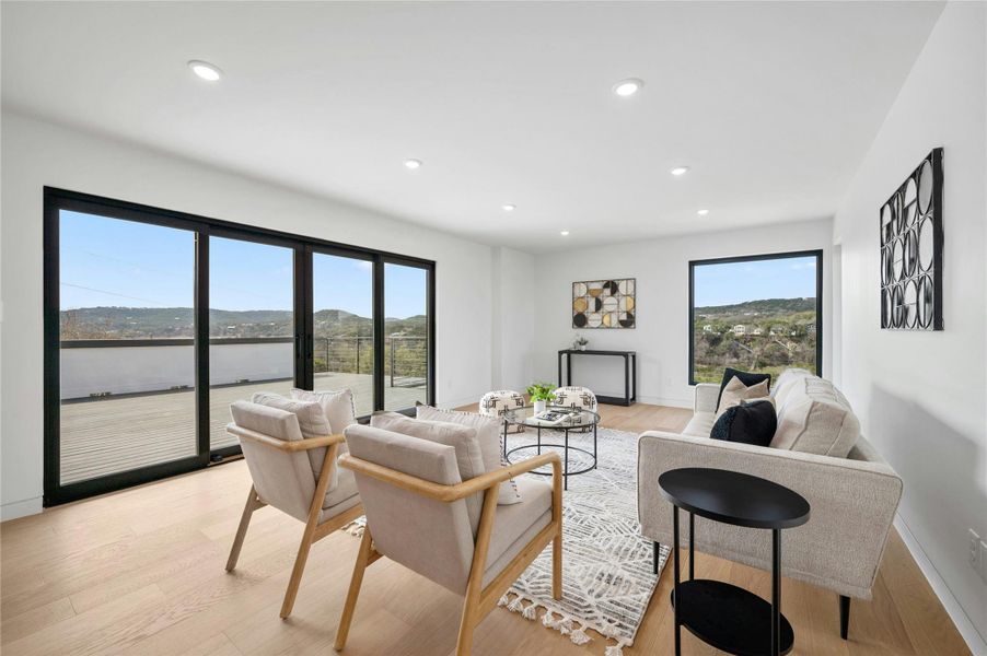 Furnished interior view inside a new home in , Leander (Image 26). Furnished interior view inside a new home in , Leander (Image 26).