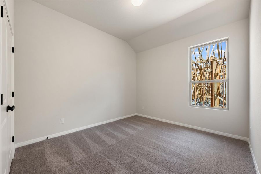 Spacious, unfurnished interior of a new home in Berry Creek Highlands, Georgetown (Image 11).
