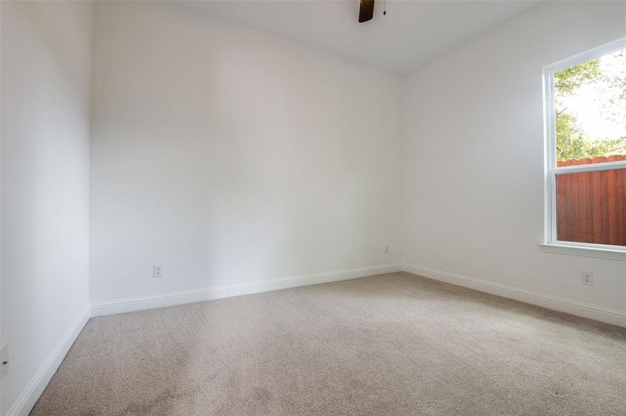 Spacious, unfurnished interior of a new home in , Waxahachie (Image 19).
