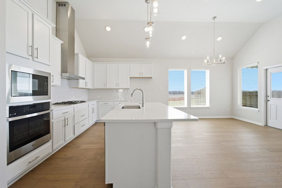 Furnished interior view inside a new home in Westridge, McKinney (Image 8). Furnished interior view inside a new home in Westridge, McKinney (Image 8).