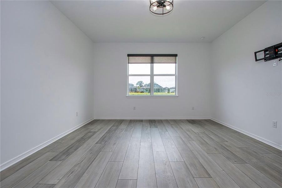 Spacious, unfurnished interior of a new home in , Parrish (Image 46).