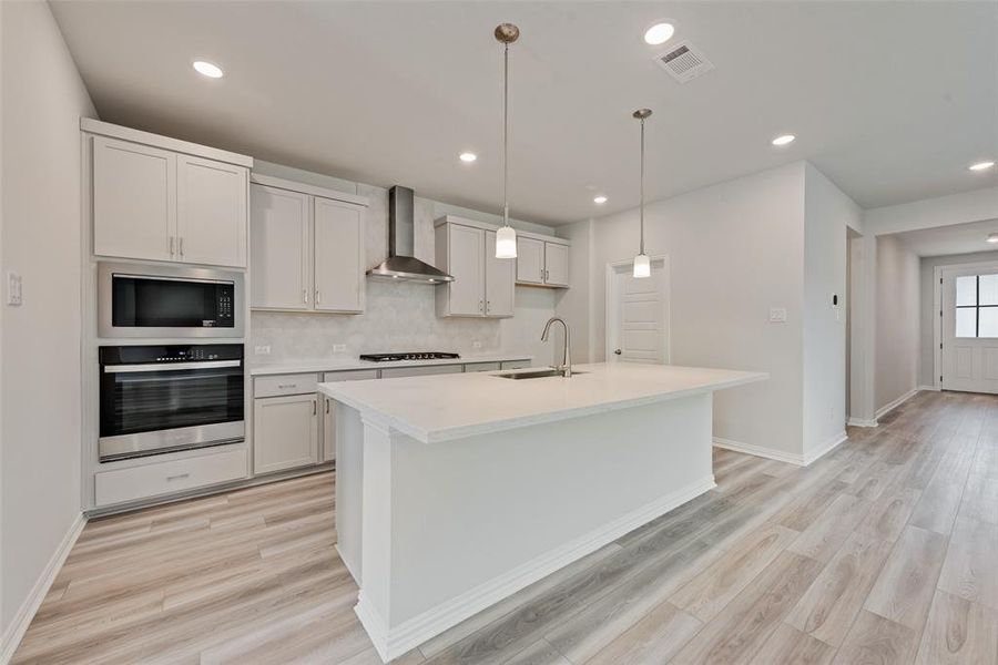 Furnished interior view inside a new home in Villages of Hurricane Creek, Anna (Image 9). Furnished interior view inside a new home in Villages of Hurricane Creek, Anna (Image 9).