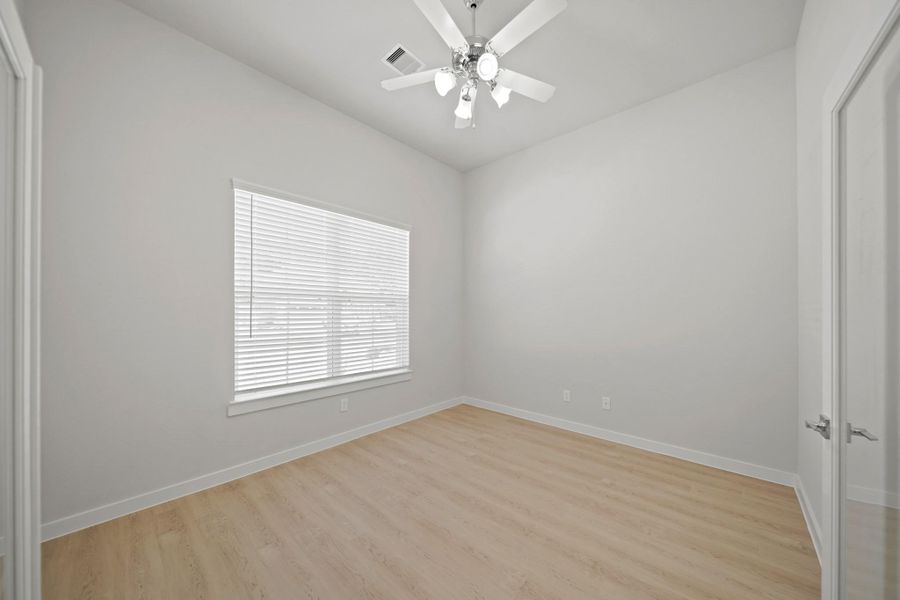 Spacious, unfurnished interior of a new home in Audubon, Magnolia (Image 18). Spacious, unfurnished interior of a new home in Audubon, Magnolia (Image 18).