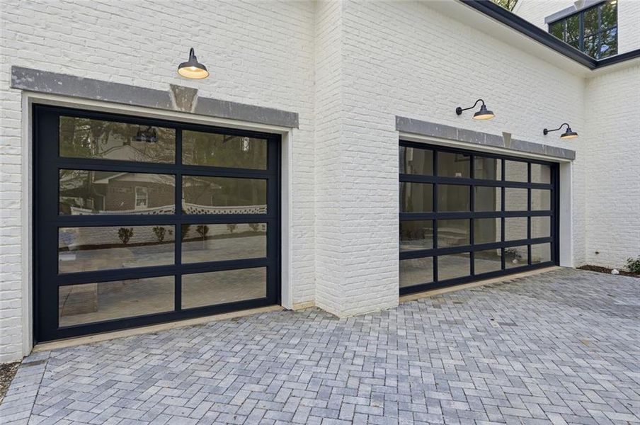 Exterior details and patio area of a home in , Alpharetta (Image 28).