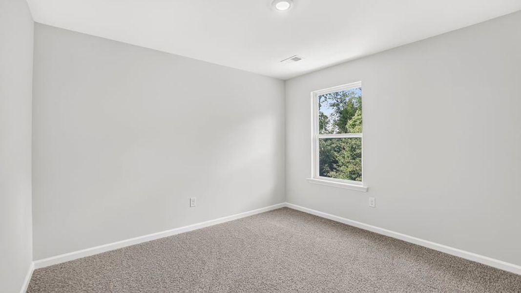 Spacious, unfurnished interior of a new home in Woodglen, Piedmont (Image 30). Spacious, unfurnished interior of a new home in Woodglen, Piedmont (Image 30).