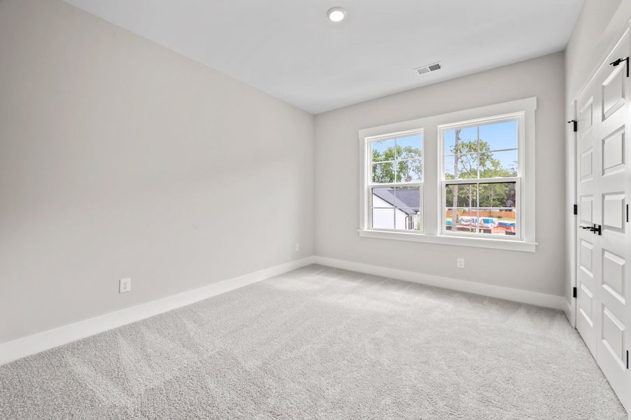 Spacious, unfurnished interior of a new home in Creek Pointe, Moncks Corner (Image 35).