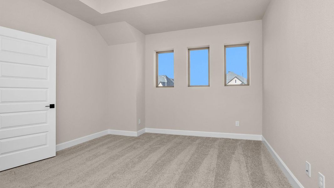 Spacious, unfurnished interior of a new home in Cross Creek West 55', Fulshear (Image 13). Spacious, unfurnished interior of a new home in Cross Creek West 55', Fulshear (Image 13).