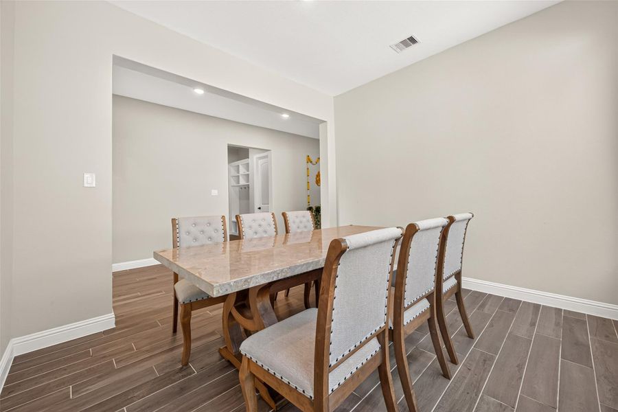 Furnished interior view inside a new home in , Katy (Image 11).