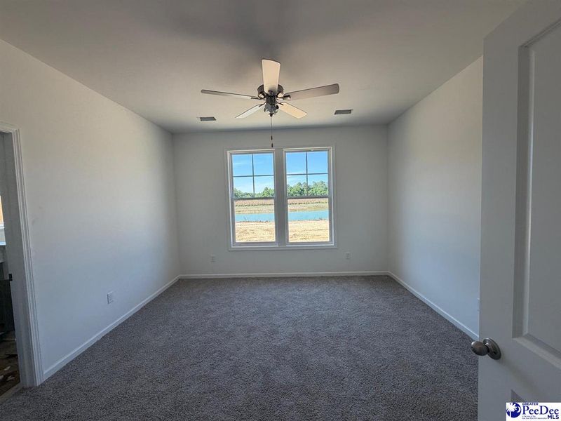 Spacious, unfurnished interior of a new home in Spring Haven, Florence (Image 10).