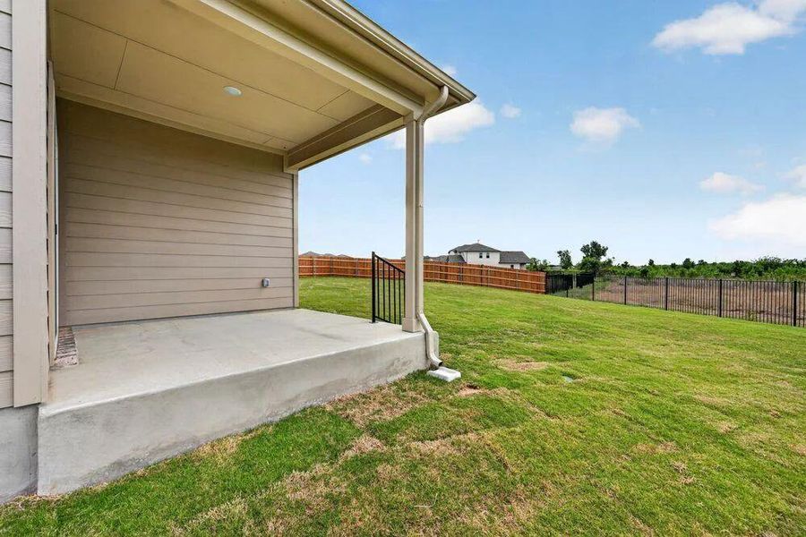 90 Flowers Avenue - Ready Now!