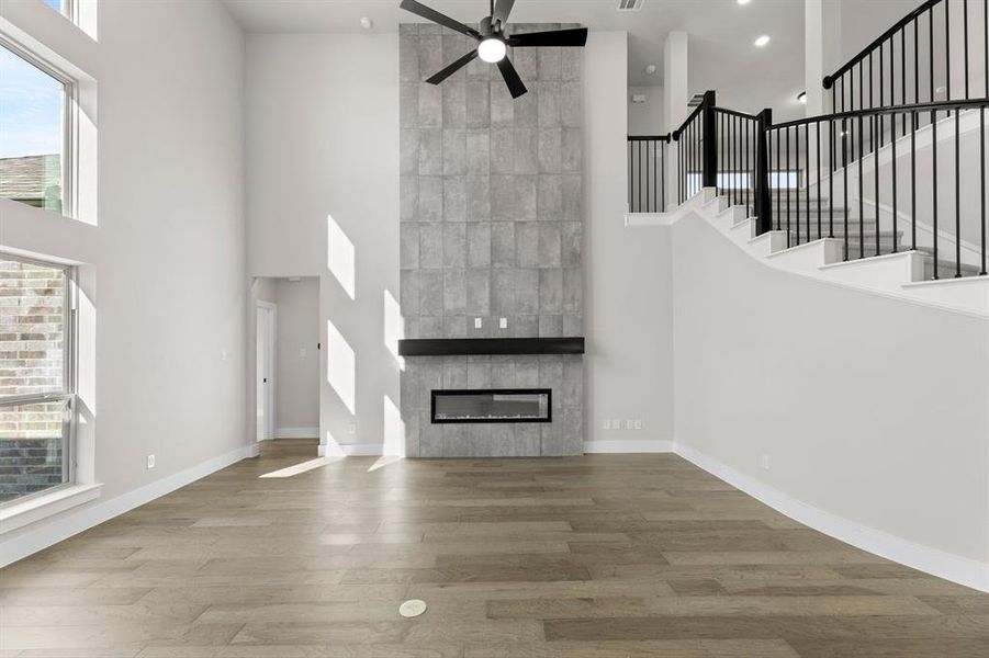 Spacious, unfurnished interior of a new home in Brookfield, Melissa (Image 28). Spacious, unfurnished interior of a new home in Brookfield, Melissa (Image 28).