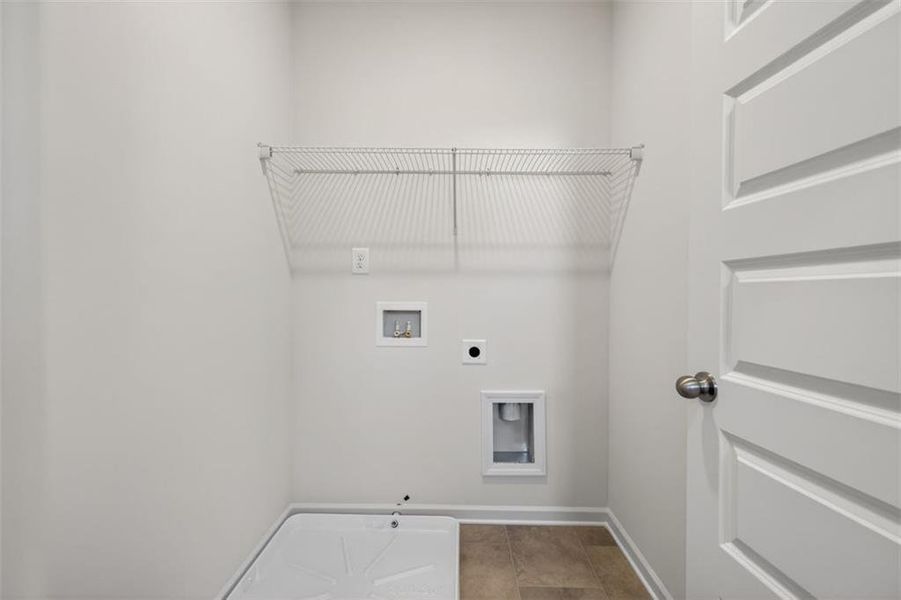 Spacious, unfurnished interior of a new home in Jameson Towns, Villa Rica (Image 33).