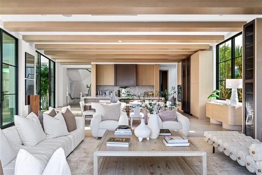 dash_LIVING_ROOM_STRAIGHT_TO_KITCHEN dash_LIVING_ROOM_STRAIGHT_TO_KITCHEN