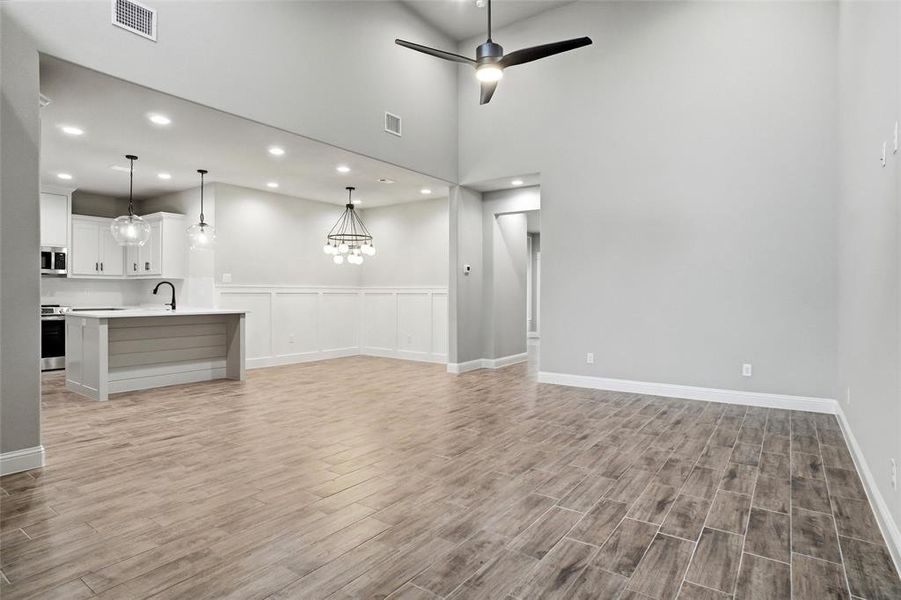 Spacious, unfurnished interior of a new home in , Weatherford (Image 8). Spacious, unfurnished interior of a new home in , Weatherford (Image 8).