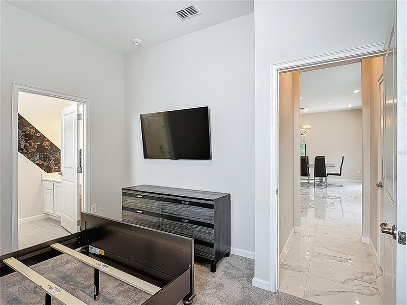 Furnished interior view inside a new home in , Davenport (Image 39).