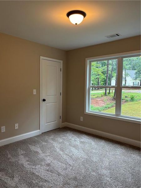 Spacious, unfurnished interior of a new home in , Monticello (Image 7).