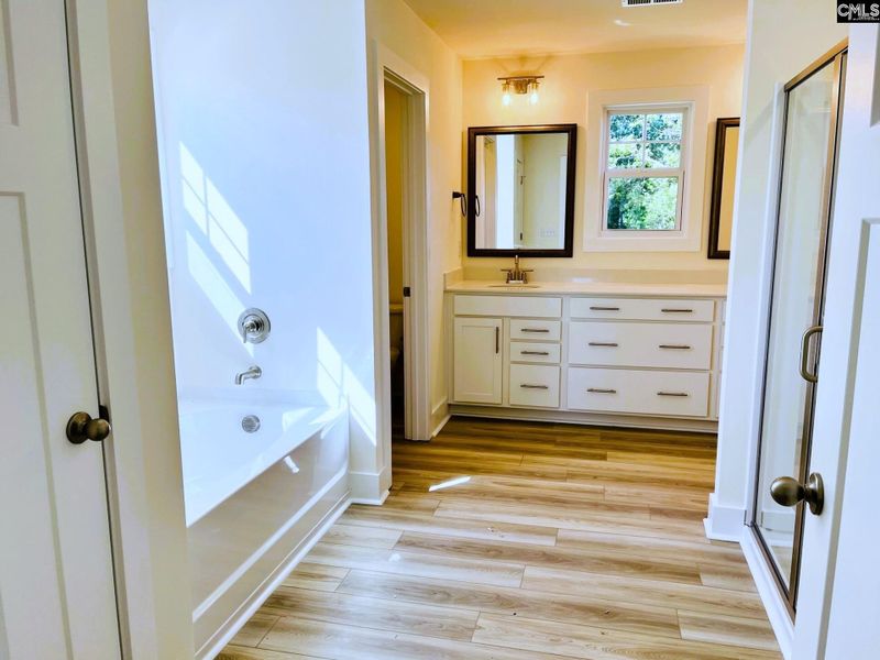 Spacious, unfurnished interior of a new home in Blythewood Farms, Blythewood (Image 36).