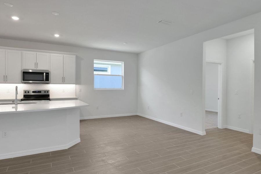 4br New Home in Land O Lakes, FL.  - Slide 26