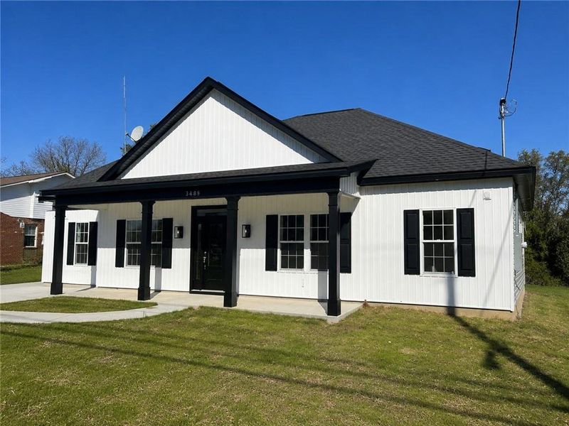 Front exterior of a new home in , Augusta, GA, highlighting curb appeal (Image 17).