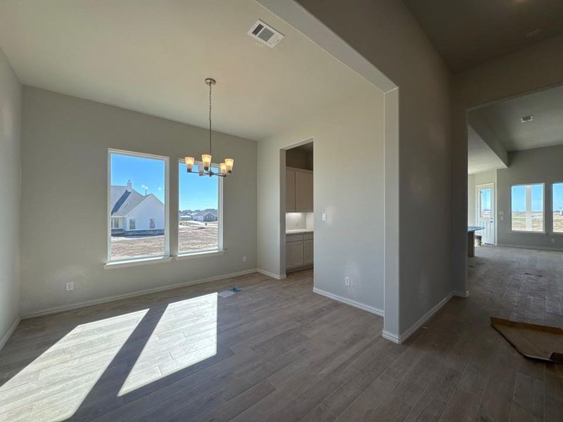 Spacious, unfurnished interior of a new home in Fairview Meadows, New Fairview (Image 9).