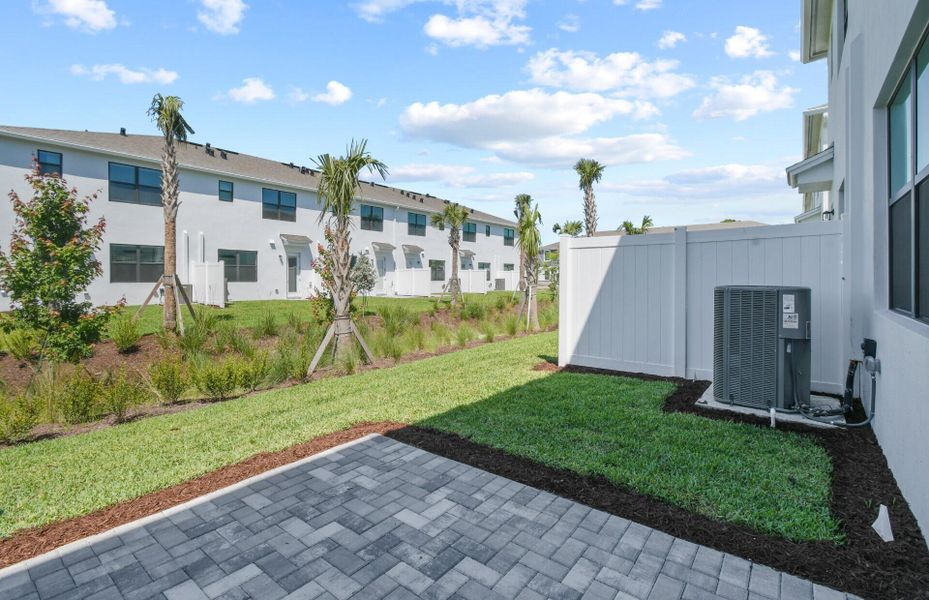 2D floor plan layout of this home in Camellia, Stuart, FL (Image 5). 2D floor plan layout of this home in Camellia, Stuart, FL (Image 5).