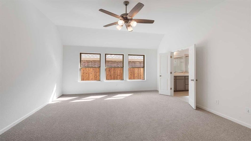 Spacious, unfurnished interior of a new home in Avondale, Fate (Image 15).