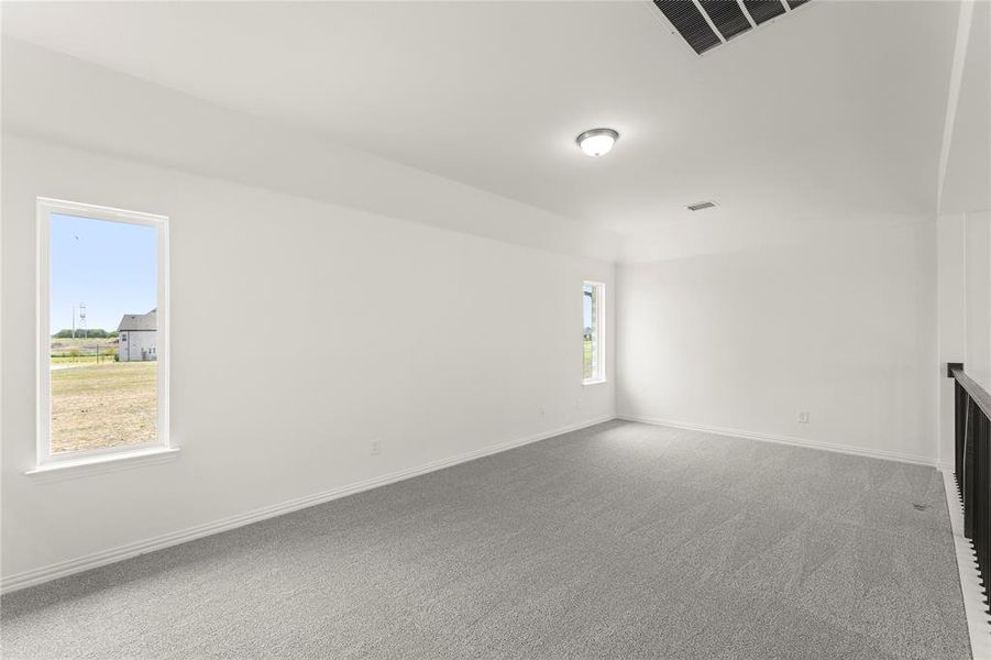 Spacious, unfurnished interior of a new home in Edgewater, Fate (Image 27). Spacious, unfurnished interior of a new home in Edgewater, Fate (Image 27).