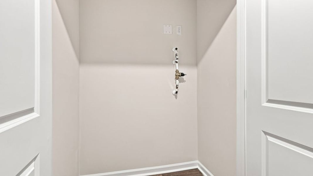 Spacious, unfurnished interior of a new home in Village 3, Woodruff (Image 32).