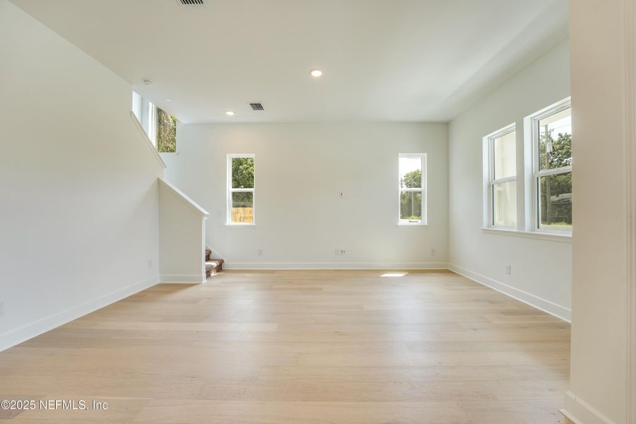 Spacious, unfurnished interior of a new home in , Jacksonville (Image 19). Spacious, unfurnished interior of a new home in , Jacksonville (Image 19).