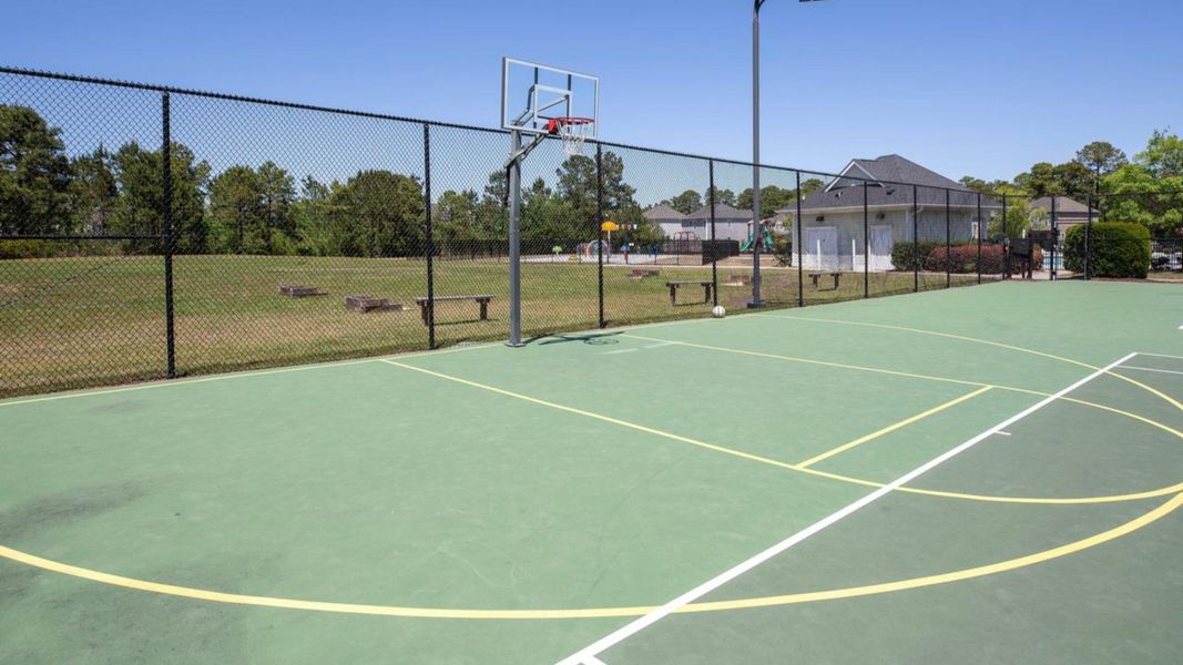 Community amenities in Grayson Park, Leland (Image 33).