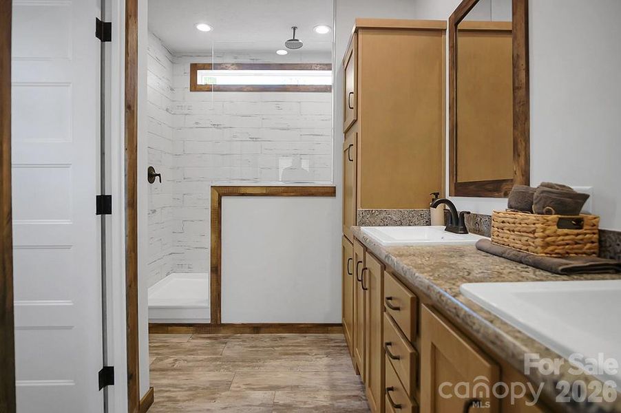 Furnished interior view inside a new home in , Shelby (Image 13).