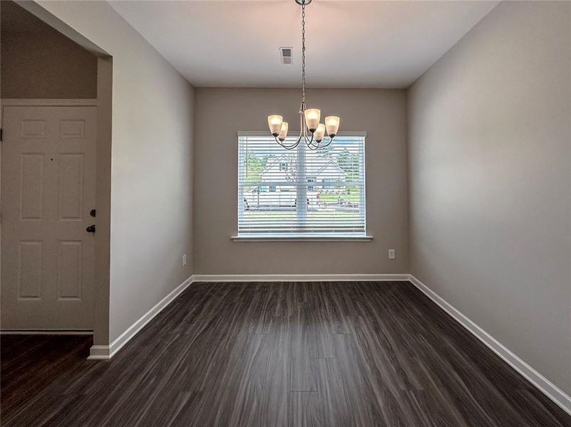 Spacious, unfurnished interior of a new home in Glen at Cave Springs, Douglasville (Image 16).