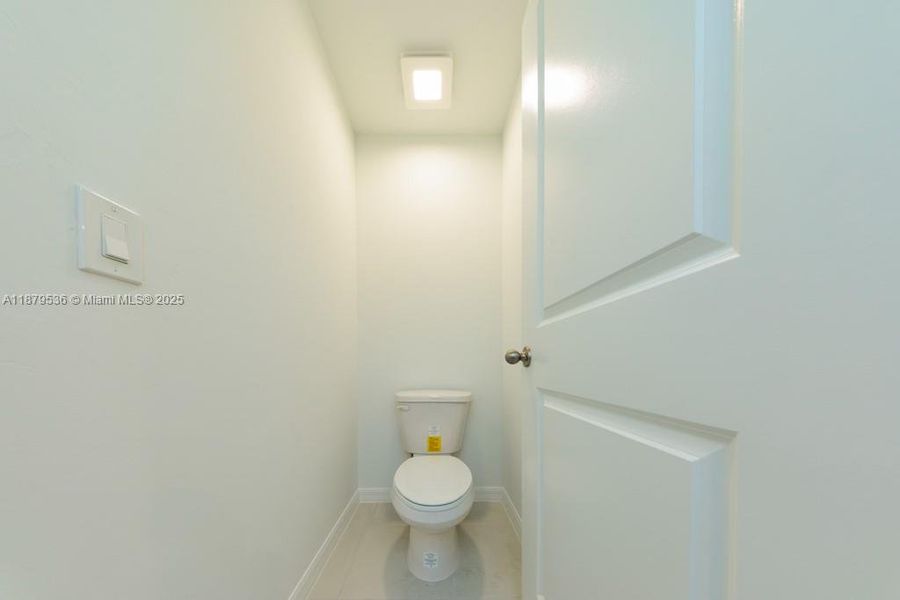 Furnished interior view inside a new home in , Lehigh Acres (Image 9). Furnished interior view inside a new home in , Lehigh Acres (Image 9).