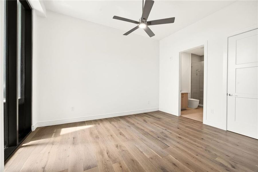 Spacious, unfurnished interior of a new home in The Dillon Buckhead, Atlanta (Image 26).