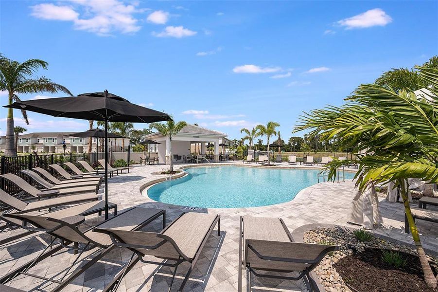 Community amenities in Vinterra Townhomes, Nokomis (Image 29).