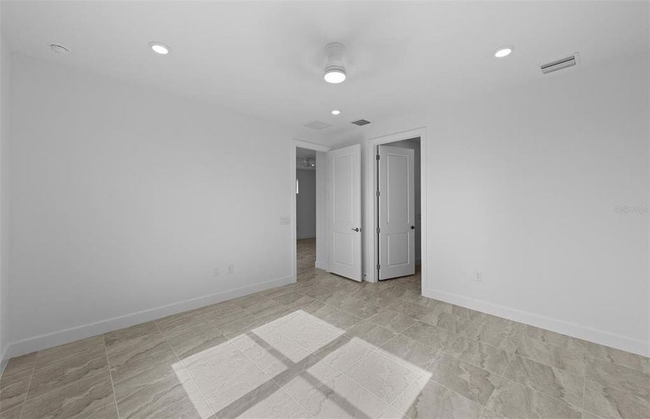 Spacious, unfurnished interior of a new home in , Lakewood Ranch (Image 16). Spacious, unfurnished interior of a new home in , Lakewood Ranch (Image 16).