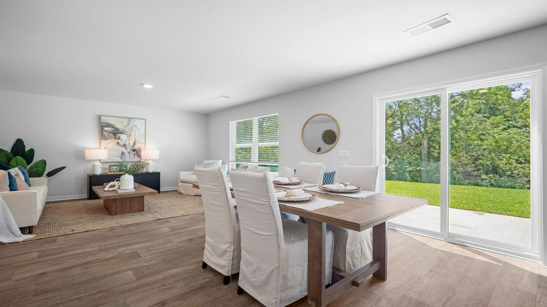 Furnished interior view inside a new home in Holly Oaks, Statesboro (Image 15).