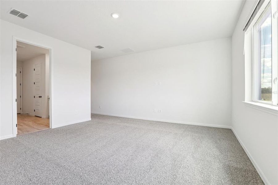 Spacious, unfurnished interior of a new home in Two Rivers - Signature Series, Zephyrhills (Image 32). Spacious, unfurnished interior of a new home in Two Rivers - Signature Series, Zephyrhills (Image 32).