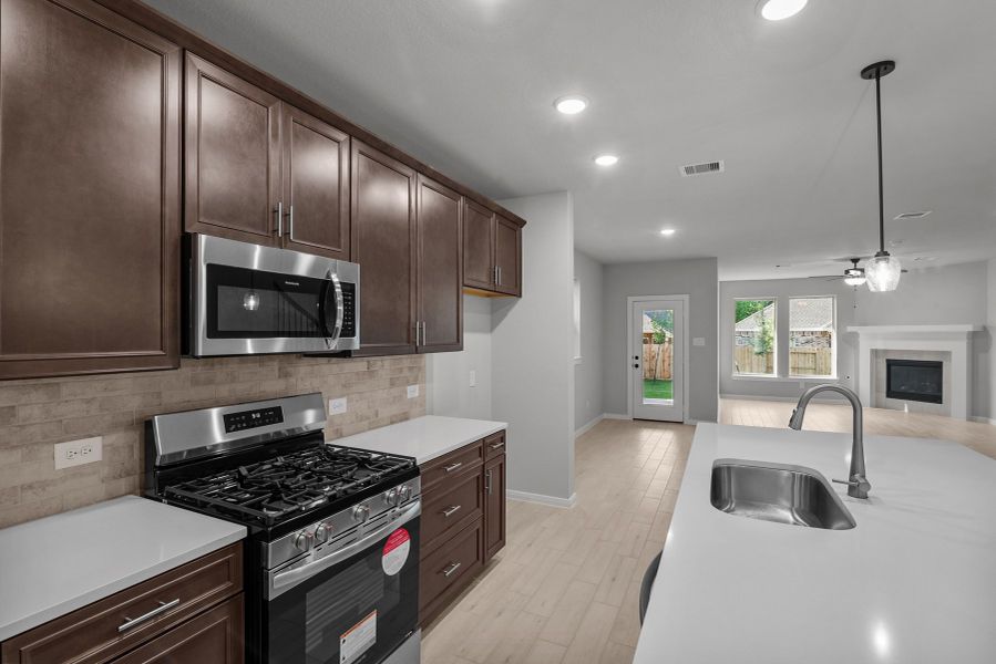 The Dahlia - Kitchen