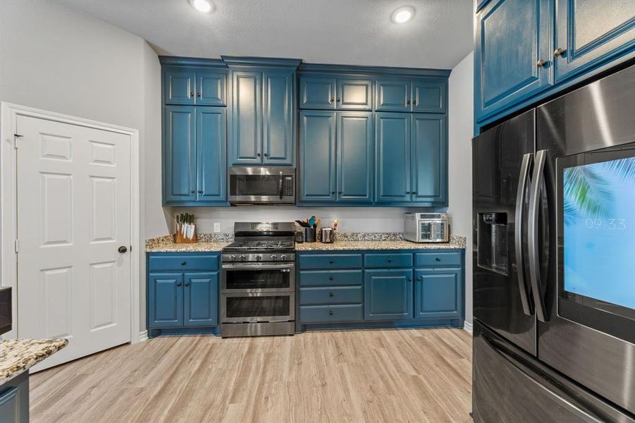 Furnished interior view inside a new home in , Wills Point (Image 8). Furnished interior view inside a new home in , Wills Point (Image 8).