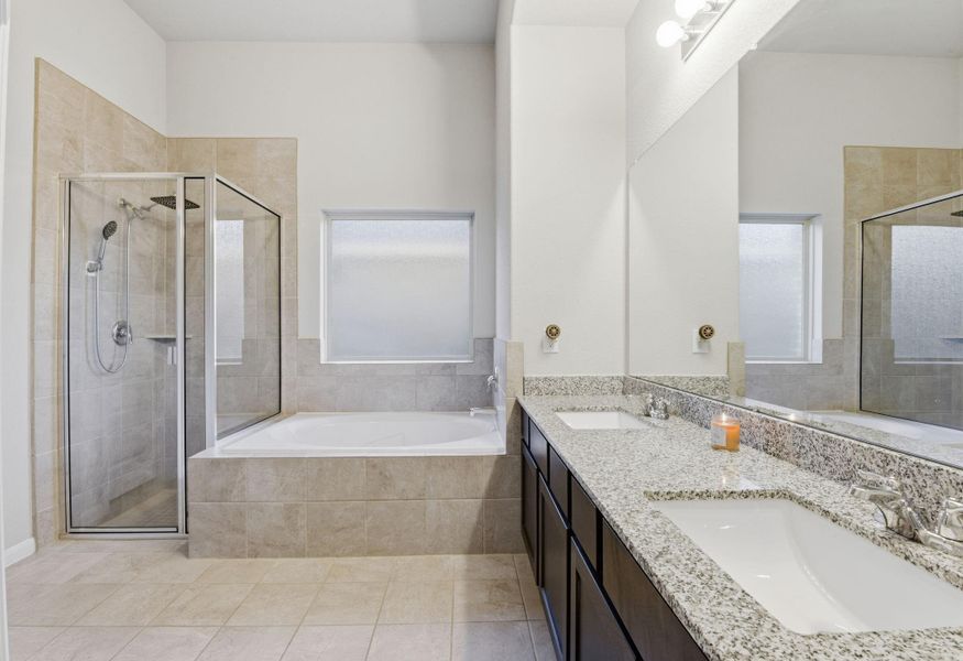 Furnished interior view inside a new home in Legends Bay, Baytown (Image 44). Furnished interior view inside a new home in Legends Bay, Baytown (Image 44).