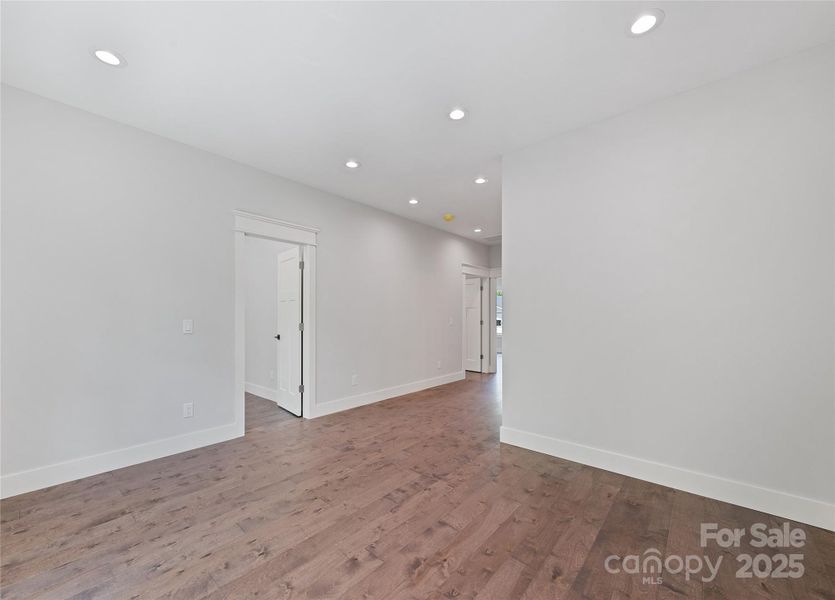 Spacious, unfurnished interior of a new home in , Arden (Image 29).