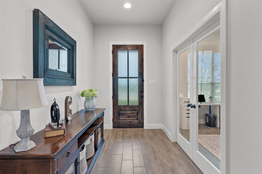 Furnished interior view inside a new home in , Salado (Image 6).
